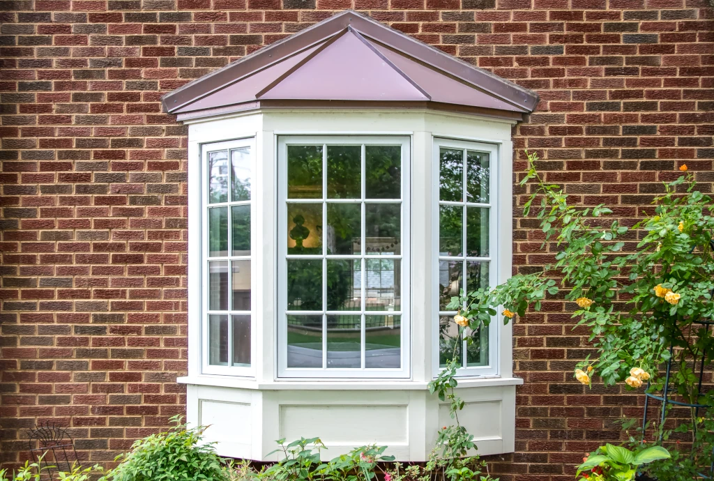Which Blinds Are Best for Bay Windows